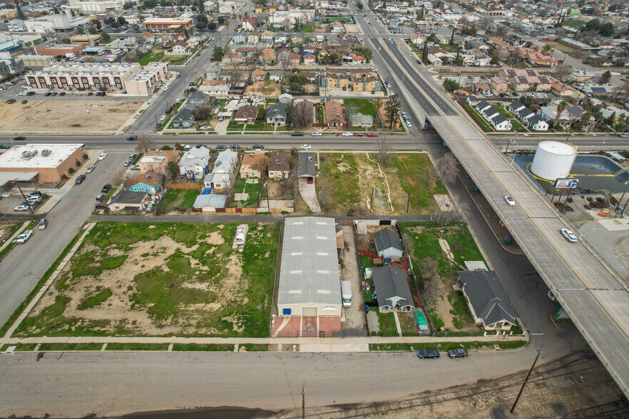 More Photos Of 814 Jackson St, Bakersfield Warehouse For Lease