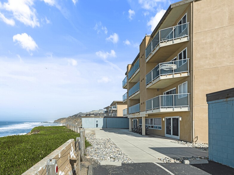 More Photos Of 380 Esplanade Ave, Pacifica Apartments For Sale