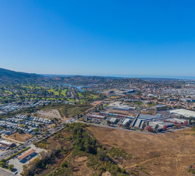 More Photos Of 580 S Pacific St, San Marcos Fast Food For Sale