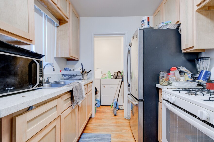 More Photos Of 4810 W 104th St, Inglewood Apartments For Sale