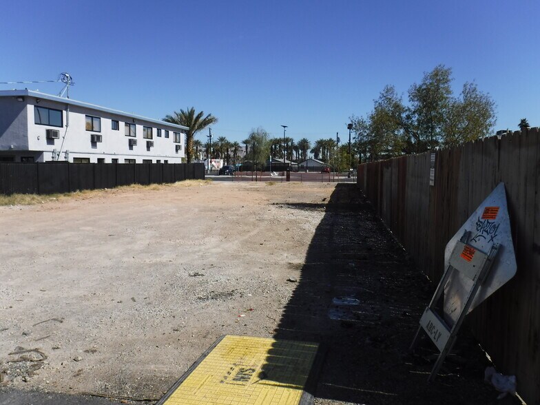 More Photos Of 1420 Casino Center Blvd, Las Vegas Land For Sale