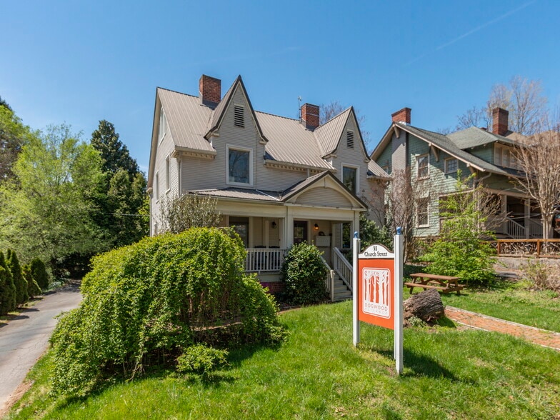 More Photos Of 93 Church St, Asheville Office For Lease