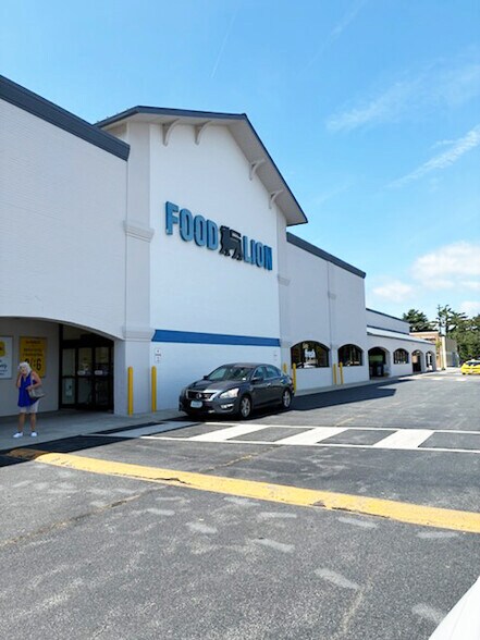 More Photos Of 1920 Centerville Tpke, Virginia Beach General Retail For Lease