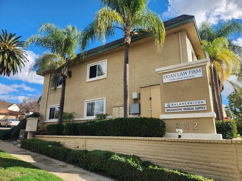 More Photos Of 312 S Juniper St, Escondido Medical For Lease