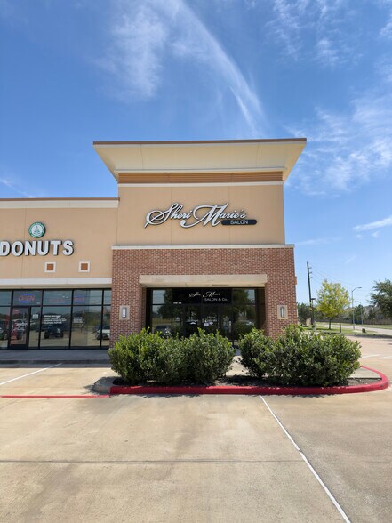 More Photos Of 9212 Fry Rd, Cypress Storefront For Lease