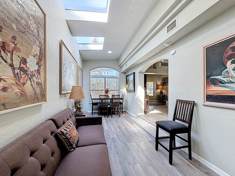 More Photos Of 421 NW 14th Pl, Crystal River Multifamily For Sale