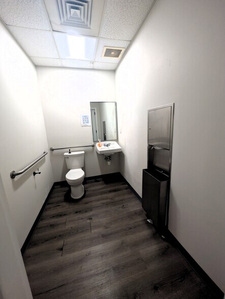 More Photos Of 2804 E Race Ave, Searcy Healthcare For Sale