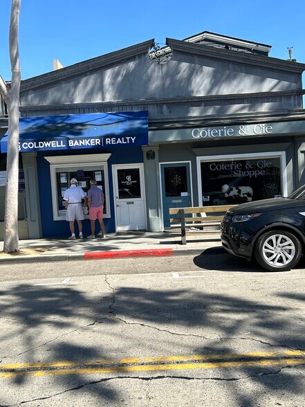 More Photos Of 222 Marine Ave, Newport Beach Storefront Retail Residential For Sale
