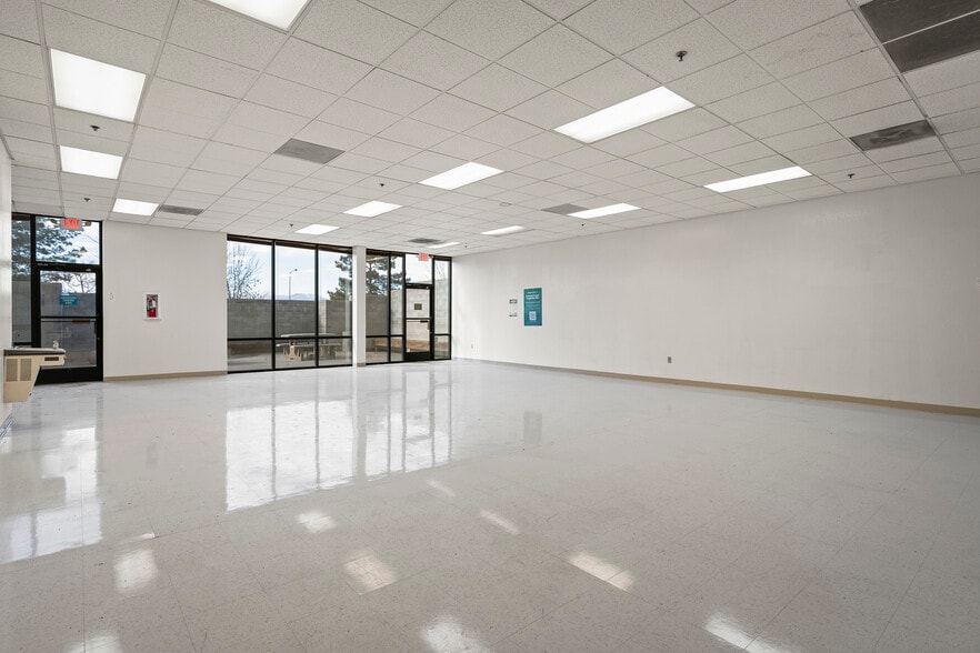 More Photos Of 2275 E Newlands Dr, Fernley Distribution For Lease