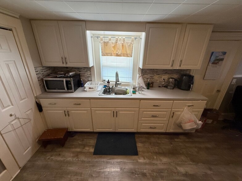 More Photos Of 83 Summit St, Rockland Apartments For Sale