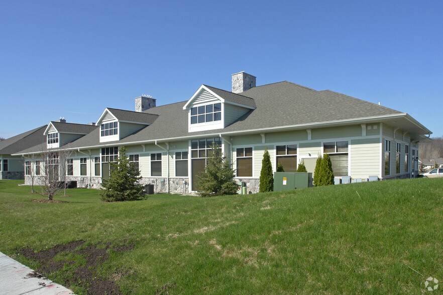 More Photos Of 1151 E Paris Ave SE, Grand Rapids Medical For Sale