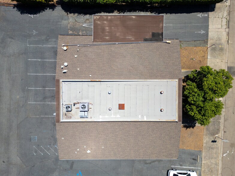 More Photos Of 4011 Railroad Ave, Pittsburg Medical For Sale