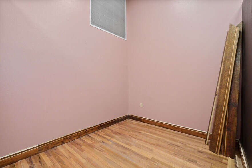 More Photos Of 216 W Lincolnway, Cheyenne Storefront Retail Office For Sale