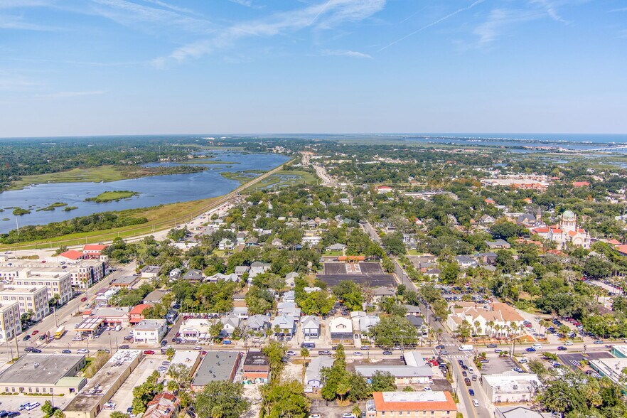 More Photos Of 131 King St, Saint Augustine Freestanding For Sale