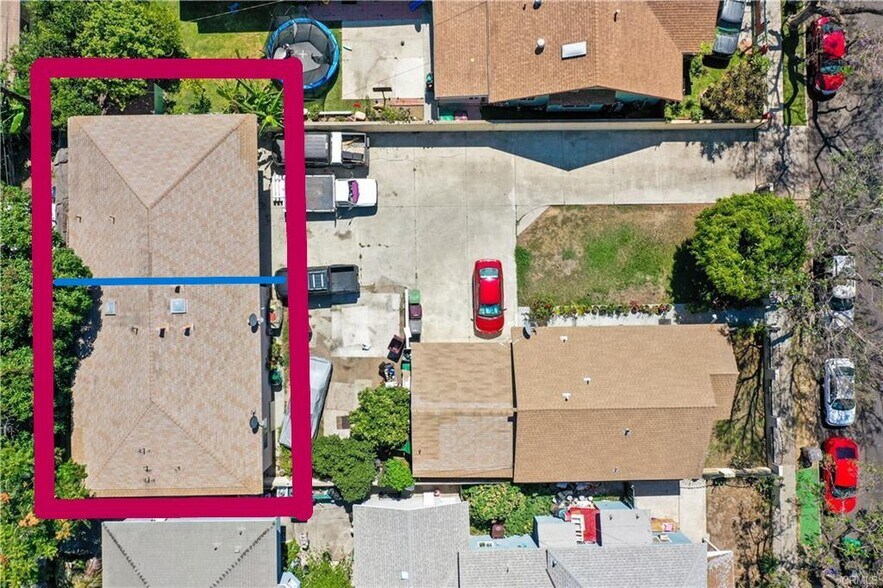 More Photos Of 1001-1003 W Myrtle St, Santa Ana Specialty For Sale