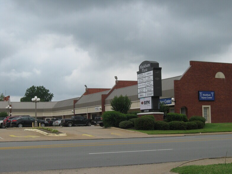 More Photos Of 10500 W Markham St, Little Rock Unknown For Lease