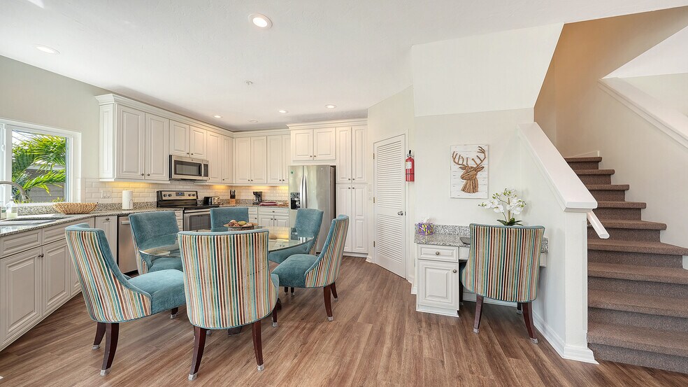 More Photos Of 5610 AVENIDA DEL MARE, Sarasota Specialty For Sale