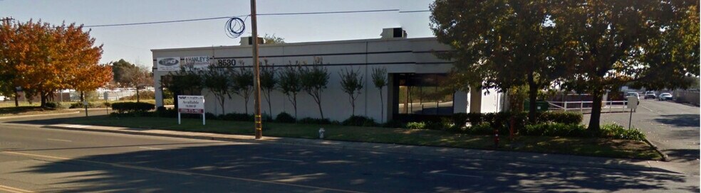 More Photos Of 8530 Fruitridge Rd, Sacramento Warehouse For Lease