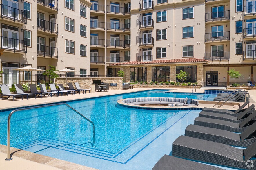 More Photos Of 6201 Johnson Dr, Mission Apartments For Lease