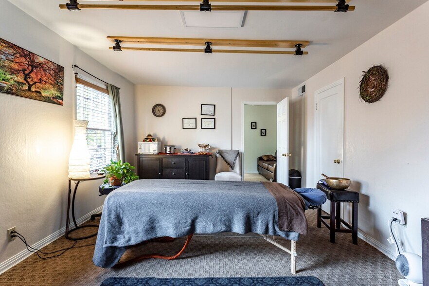 More Photos Of 24 S 600 E, Salt Lake City Office Residential For Sale