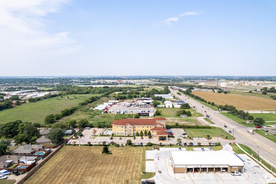 More Photos Of 2011 N Highway 78, Wylie Hotel For Sale