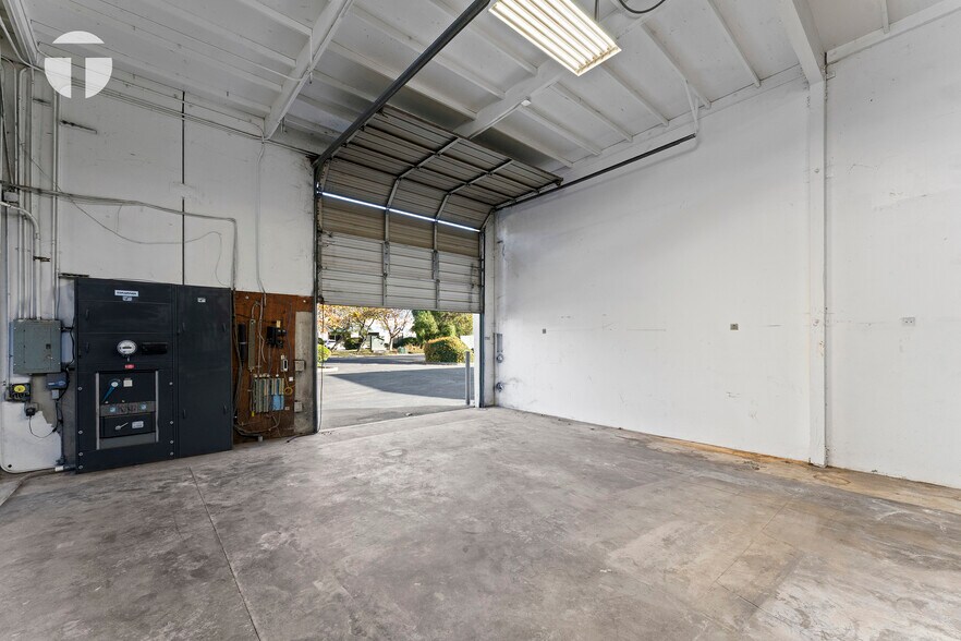 More Photos Of 3144 Diablo Ave, Hayward Warehouse For Sale