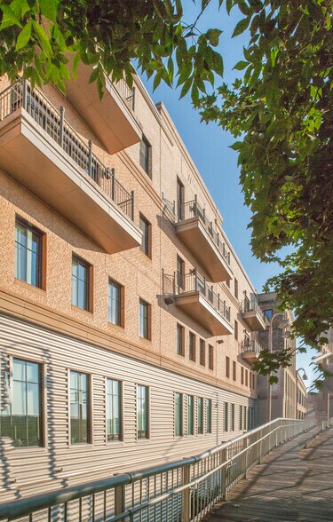 More Photos Of 26 E Superior St, Duluth Office Residential For Lease