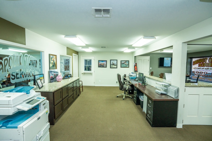 More Photos Of 6342 Harwick Dr, Corpus Christi Service For Lease