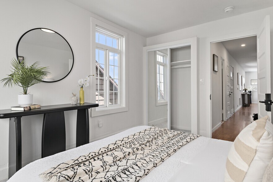 More Photos Of 950 Vallejo St, San Francisco Multifamily For Sale