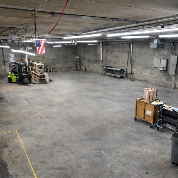 More Photos Of 760 E 96th St, Brooklyn Warehouse For Lease