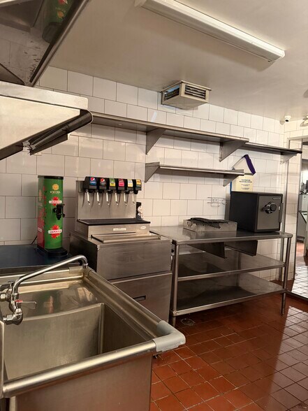 More Photos Of 3129 W Sunset Blvd, Los Angeles Apartments For Lease