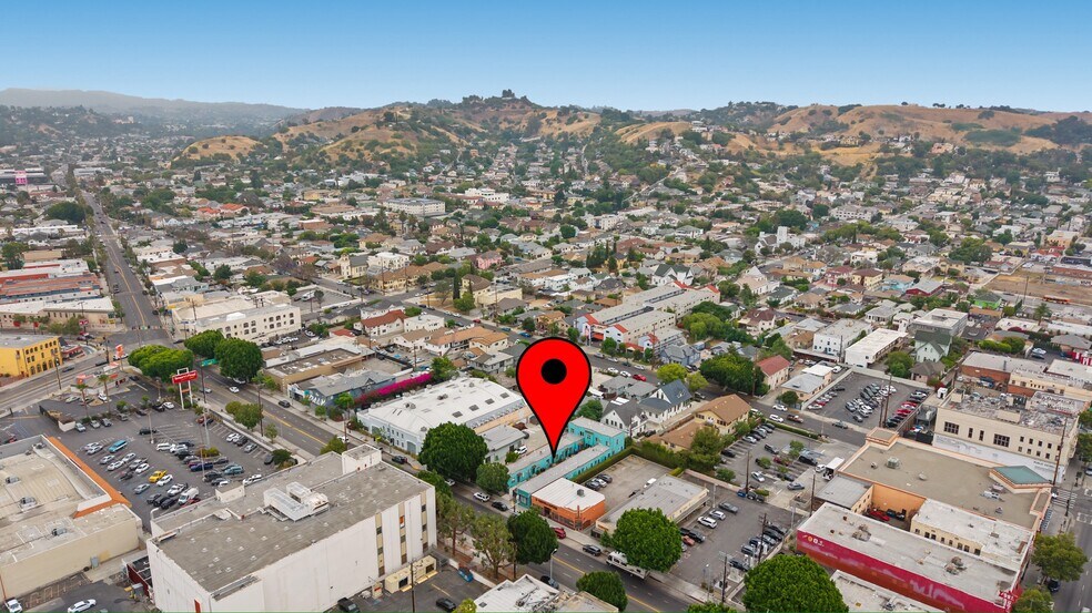 More Photos Of 2432-2438 Daly St, Los Angeles Storefront Retail Residential For Sale