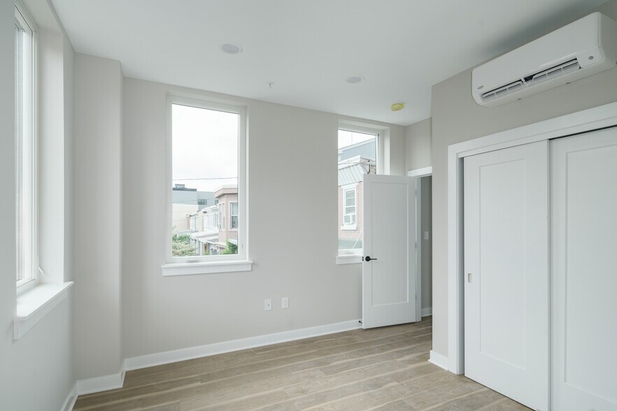 More Photos Of 2600 W Girard Ave, Philadelphia Apartments For Lease