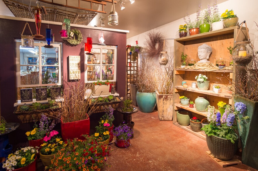 More Photos Of 305 Buckley Dr, Crested Butte Contractor Storage Yard For Sale