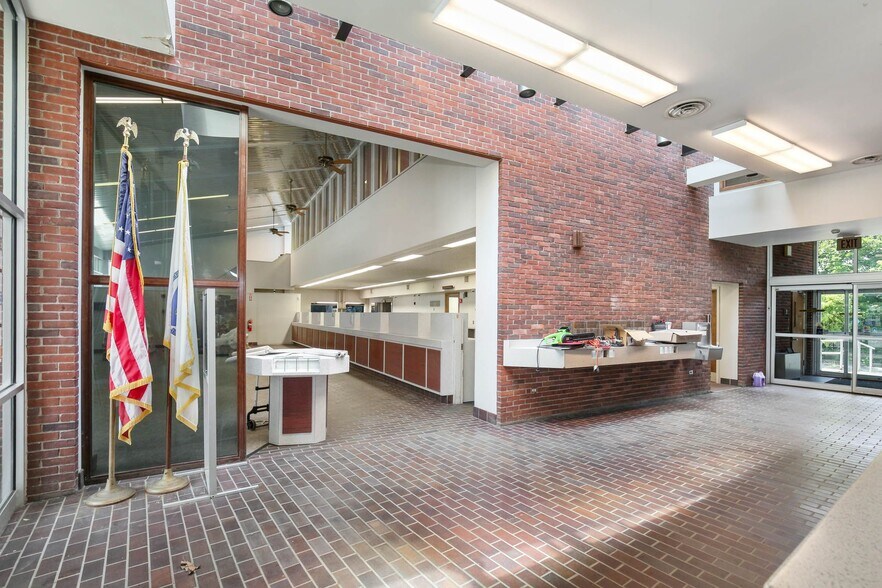 More Photos Of 1 N Main St, Webster Bank For Sale