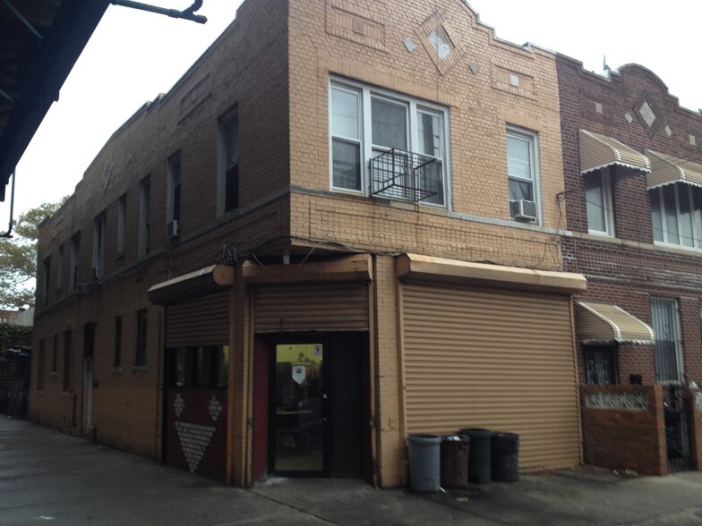 Primary Photo Of , Brooklyn General Retail For Sale