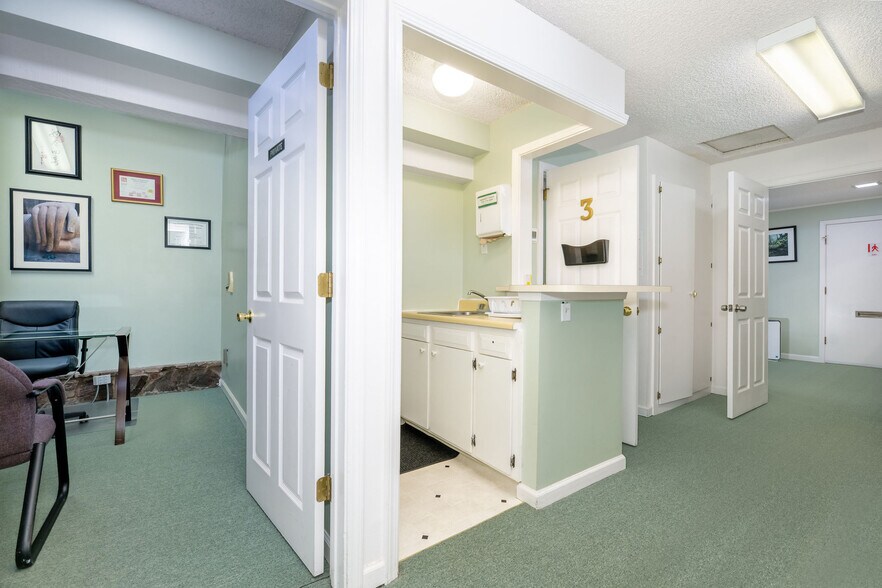 More Photos Of 150 Catherine Ln, Grass Valley Medical For Sale