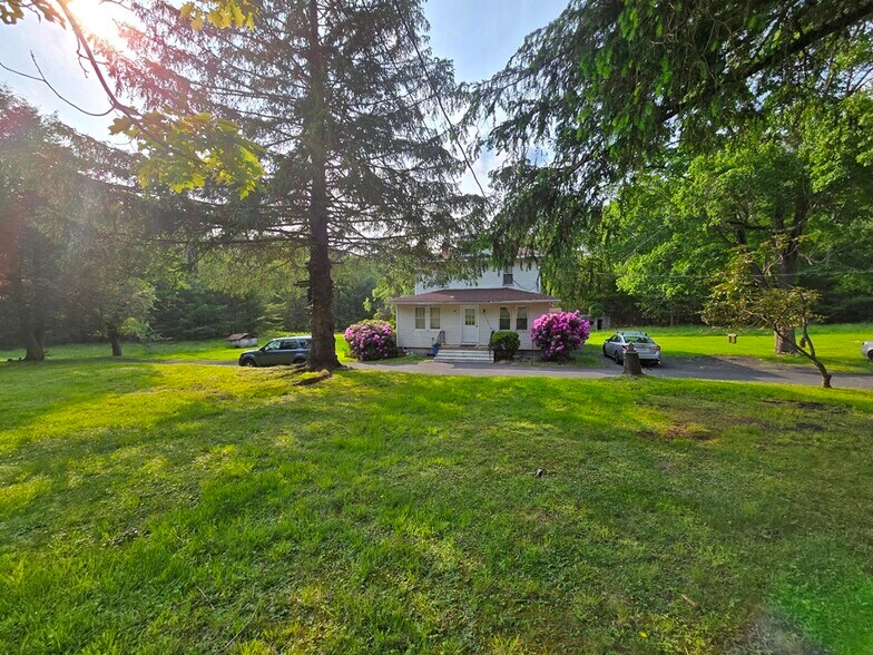 More Photos Of 54 Eldred Yulan Rd, Eldred Apartments For Sale