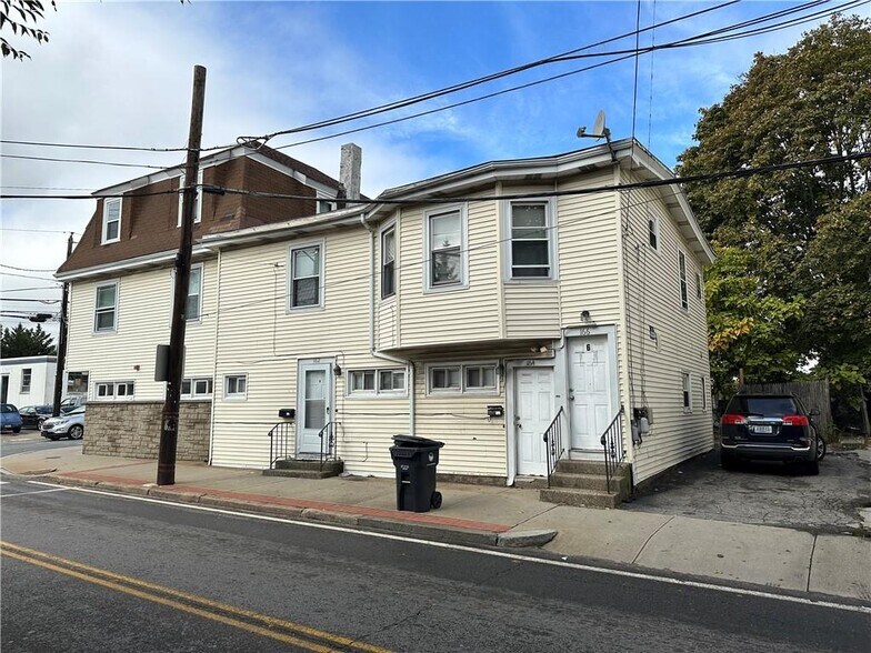 More Photos Of 166 Division St, Pawtucket Apartments For Sale