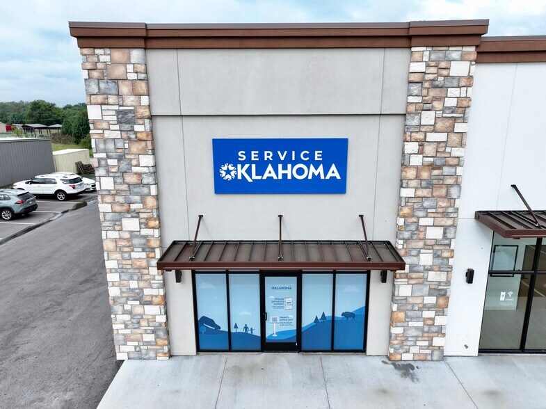 More Photos Of 2251 88 hwy, Claremore Storefront For Sale