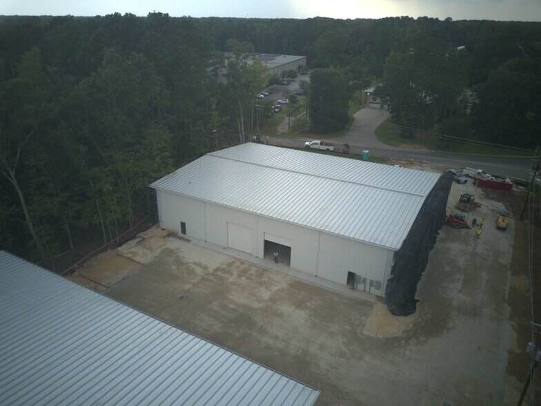 More Photos Of 9501 Palmetto Commerce Pky, Ladson Distribution For Lease