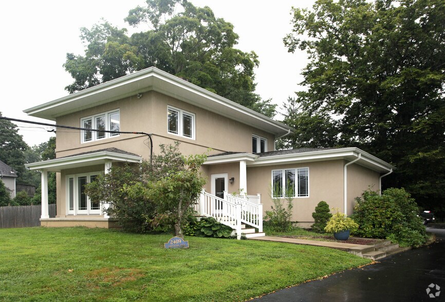 Primary Photo Of 2409 Pennington Rd, Pennington Office For Lease