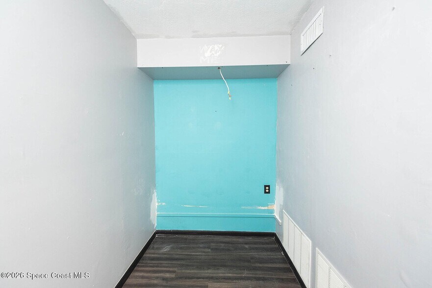 More Photos Of 804-806 Forrest Ave, Cocoa Loft Creative Space For Lease