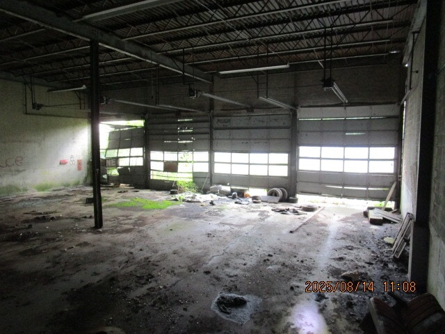 More Photos Of 169 W Bridge St, Lyons Manufacturing For Sale