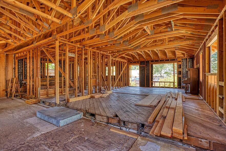 More Photos Of 243 Ada Ave, Felton Specialty For Sale