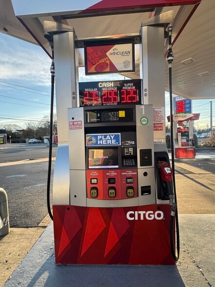 More Photos Of 234 Medford Ave, Patchogue Service Station For Sale
