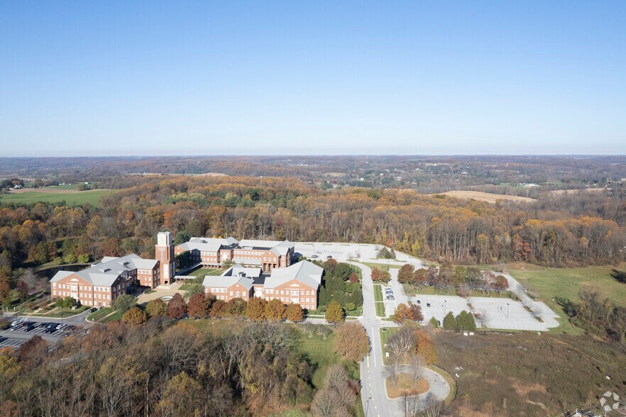 More Photos Of 920 Ridgebrook Rd, Sparks Office For Sale