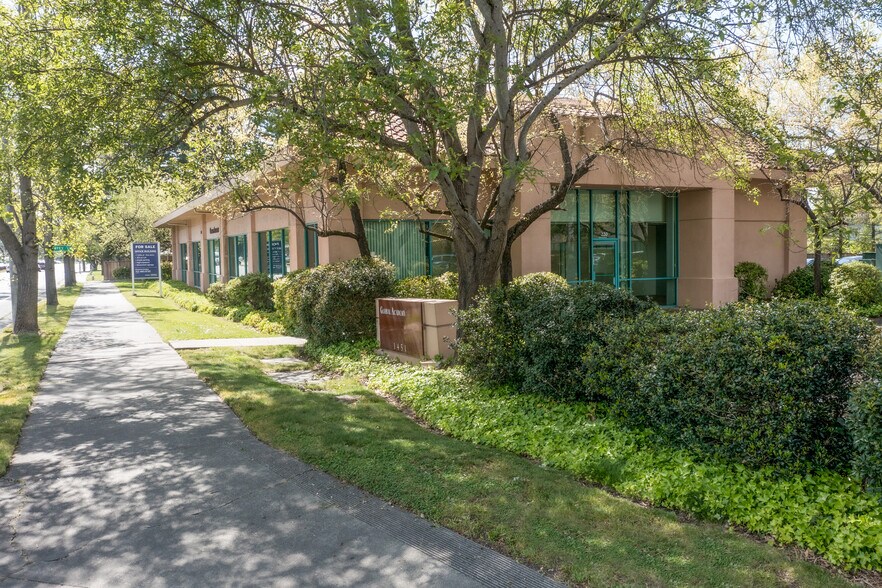Primary Photo Of 1451 Guerneville Rd, Santa Rosa Office For Sale