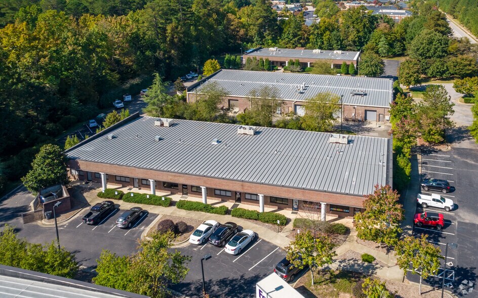 Primary Photo Of 501-511 James Jackson Ave, Cary Research And Development For Lease