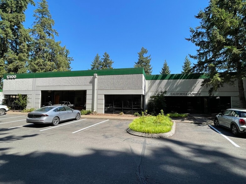 Primary Photo Of 17400 SW Upper Boones Ferry Rd, Portland Showroom For Lease